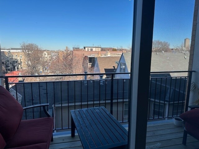 Foto del edificio - 3204 N Clifton Ave