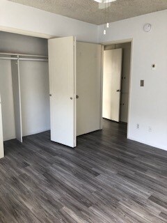 Foto del edificio - 10506 Eastborne Ave