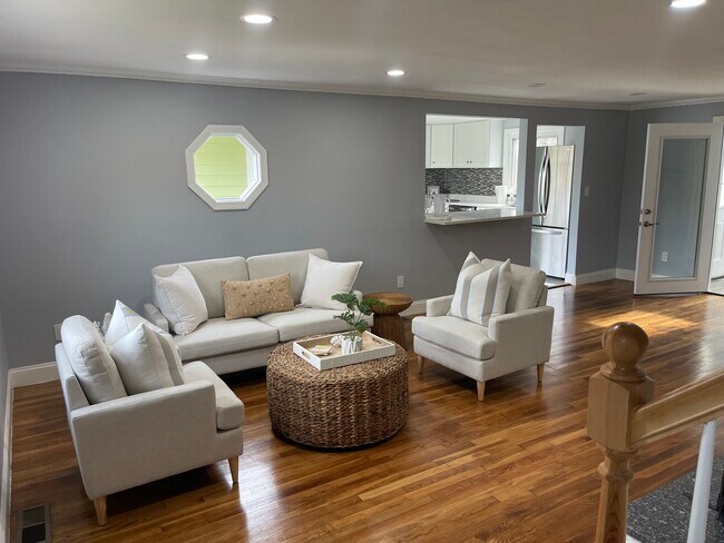 Foto del edificio - 713 Webster St