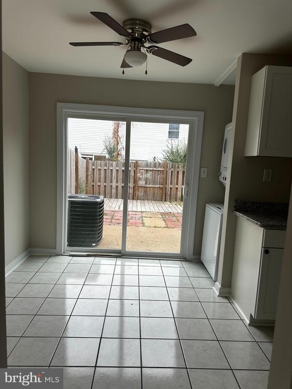 Foto del edificio - 325 Brock Square