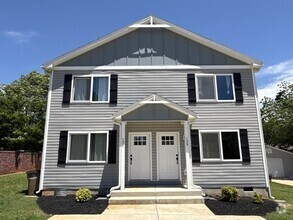 Building Photo - 133 Openview Dr