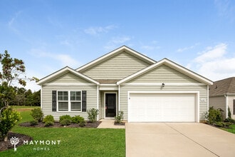 Building Photo - 105 Clover Walk Dr