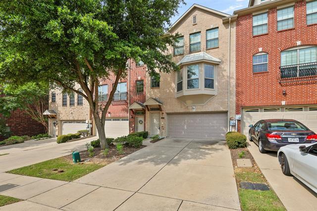 Foto principal - 2548 Jacobson Dr