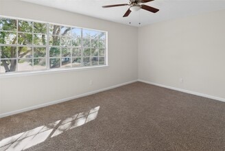 Building Photo - 133 Cherry Tree Ln