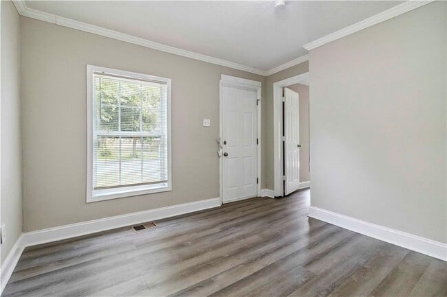 Building Photo - 971 Sims Ave NW