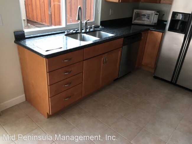 Foto del edificio - 4 br, 2.5 bath House - 1547 Beach Park Blvd