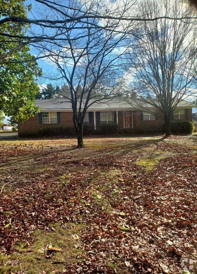 Building Photo - 919 Co Rd 61