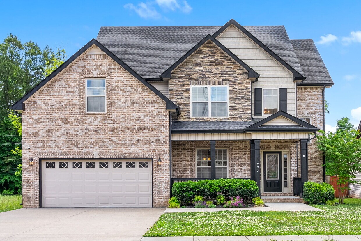 Primary Photo - 1697 Ellie Piper Cir