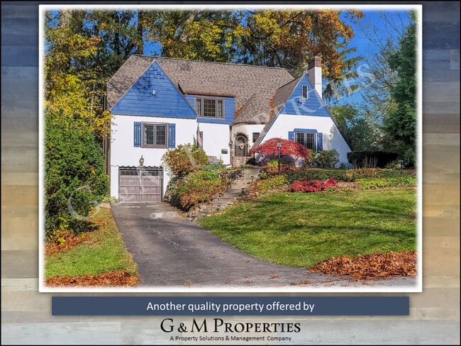 Building Photo - Rare 4-Bedroom Single-Family Home in East ...