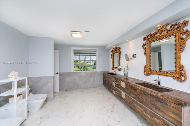 Foto del edificio - 9870 NW 47th Ter