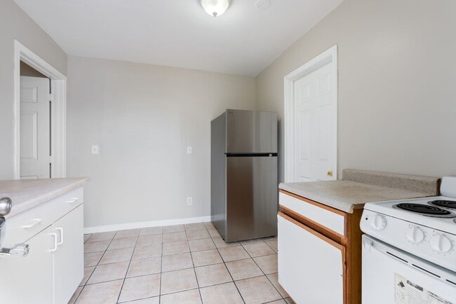 Building Photo - Quirky 1-bedroom for a Reasonable Price!