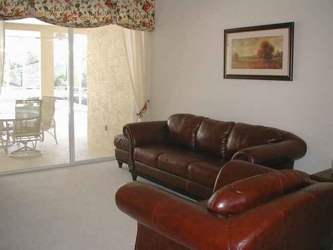 Building Photo - 6644 Butlers Crest Dr