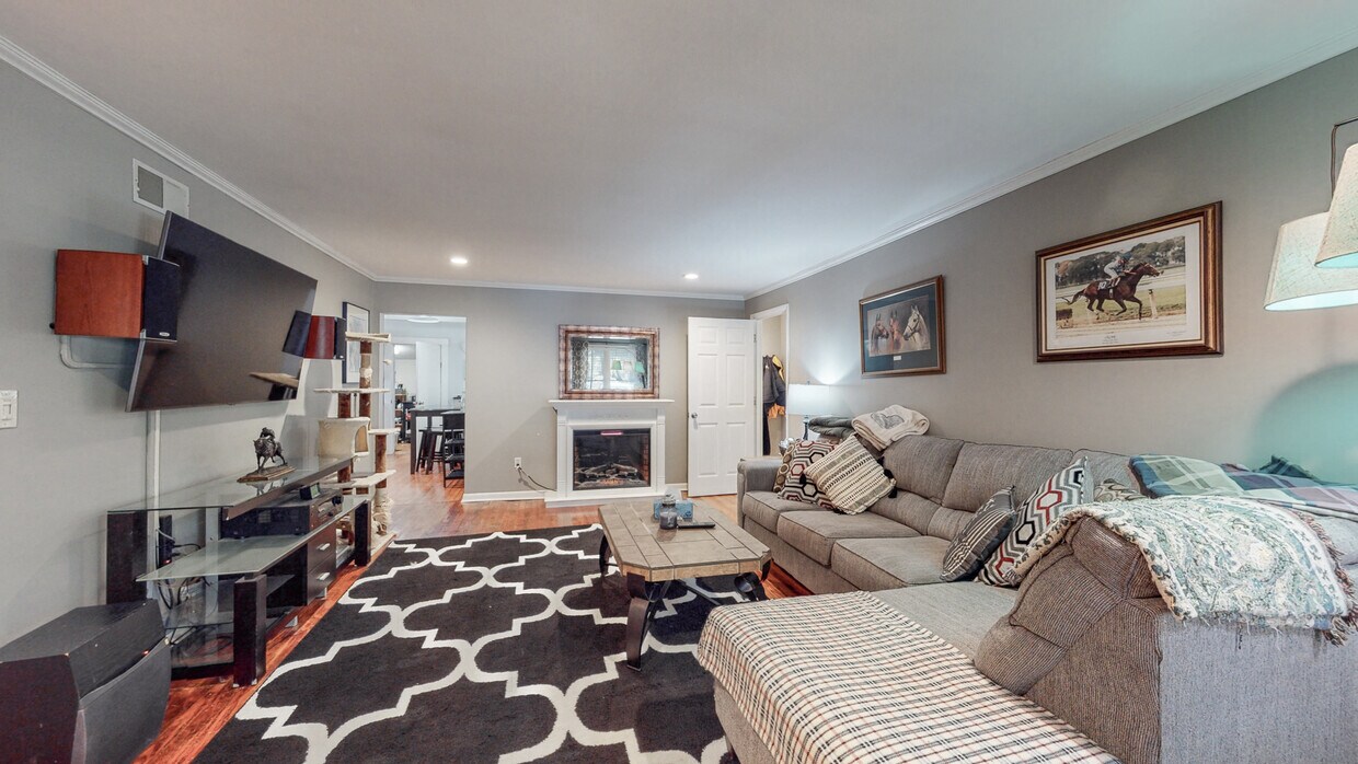 Foto principal - 4102 Puppers Ct