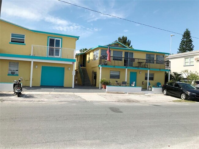 Foto del edificio - 7301 Sunset Way