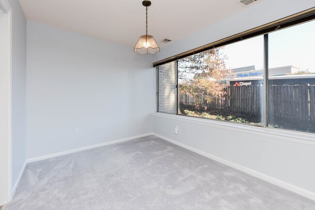 Building Photo - 2517 Baltimore Rd