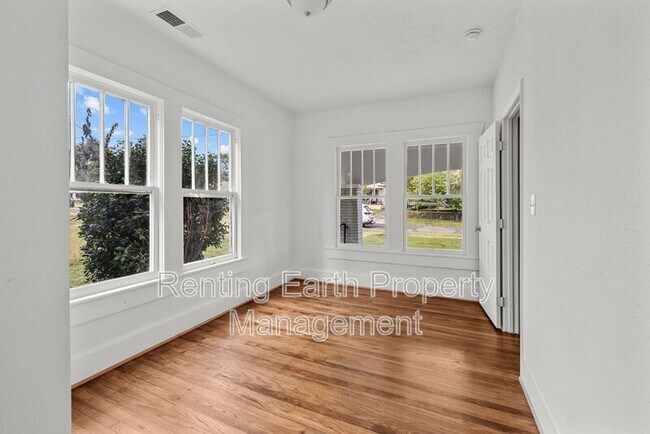 Foto del edificio - 1625 51st St Ensley