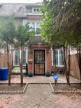 Building Photo - 68-48 Groton St