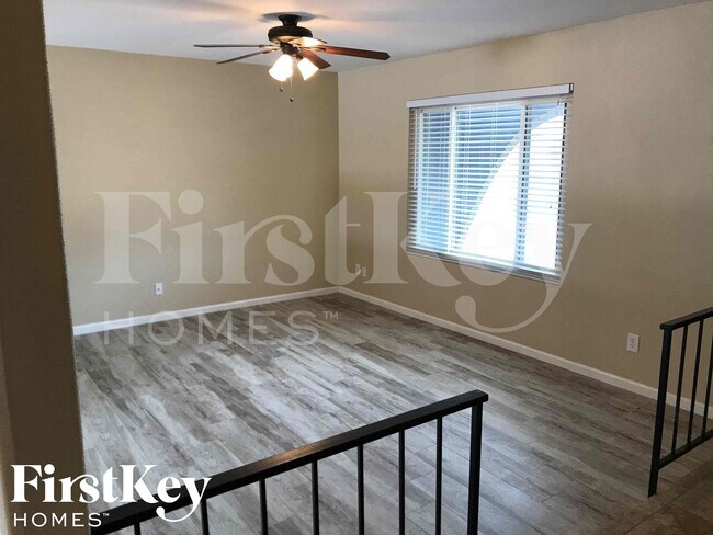 Foto del edificio - 4149 W Shangri La Rd