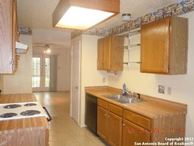 Foto del edificio - 3 Bedroom/2 Bath Applecreek Subdivision