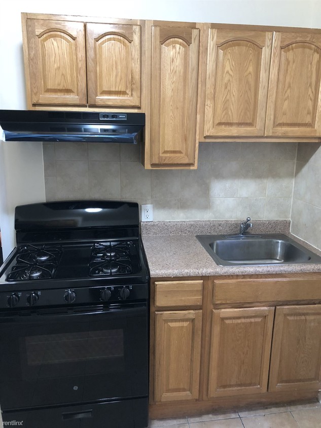 Primary Photo - 1 br, 1 bath Apartment - 662 Avenue A Apt 7