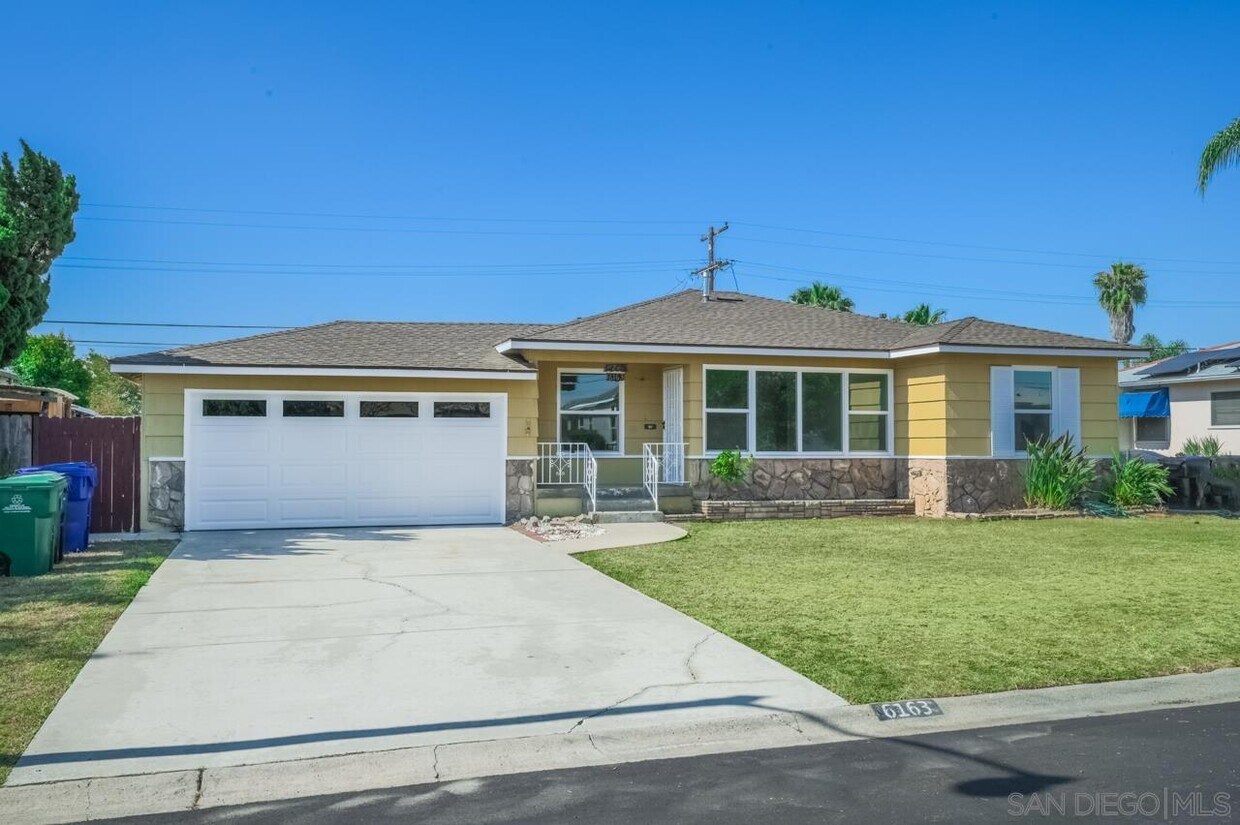Foto principal - 6163 Adelaide Ave