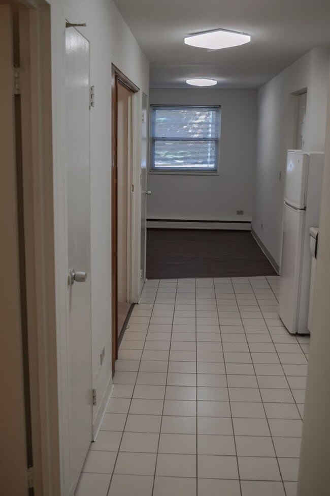 Interior Photo - Clark Street Apartments by Royse + Brinkmeyer