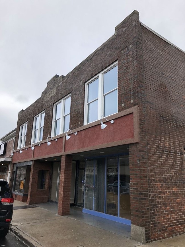 366366 Main St, Ansonia, CT 06401 Condo for Rent in Ansonia, CT