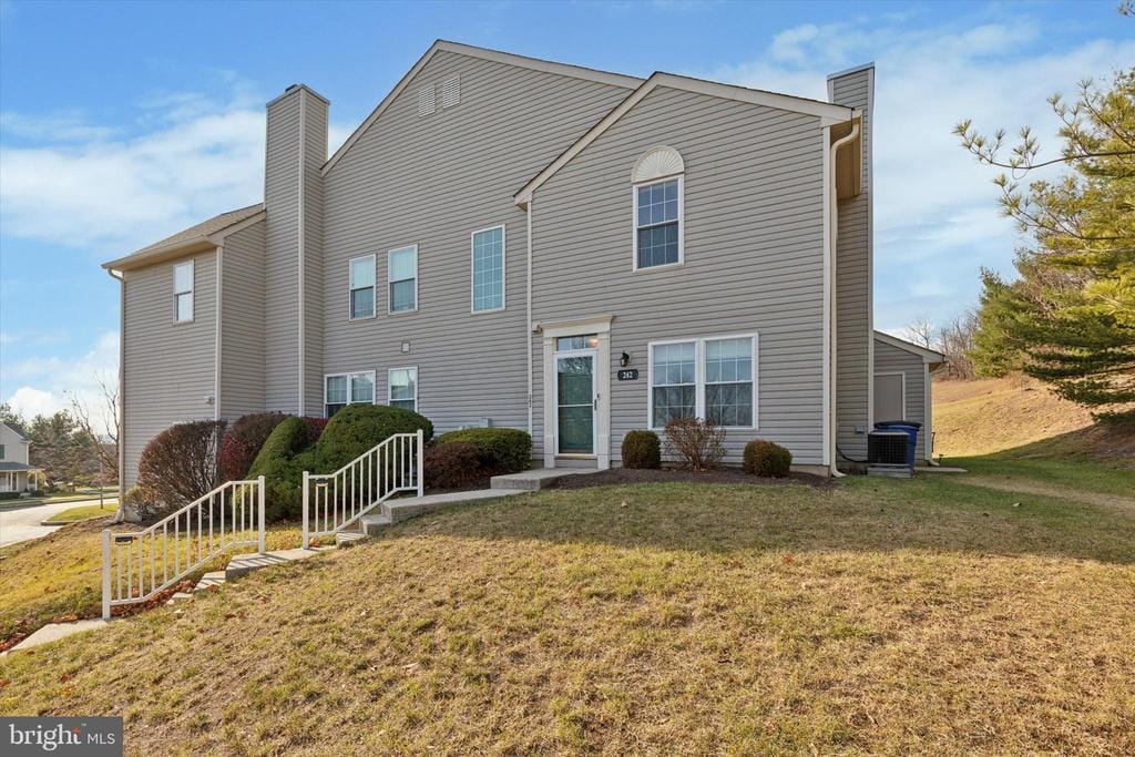 Primary Photo - 242 Cobblestone Ct