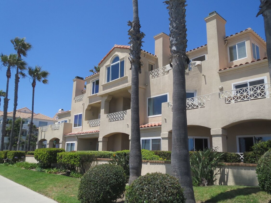 Foto principal - Right on PCH! Welcome to Faire Rivage Comp...