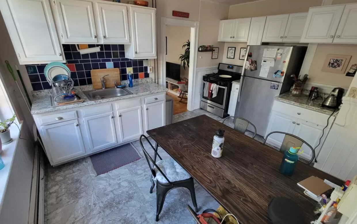 Foto principal - 280 Brookline St