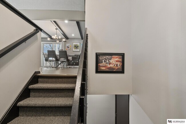 Foto del edificio - 10230 Weir St