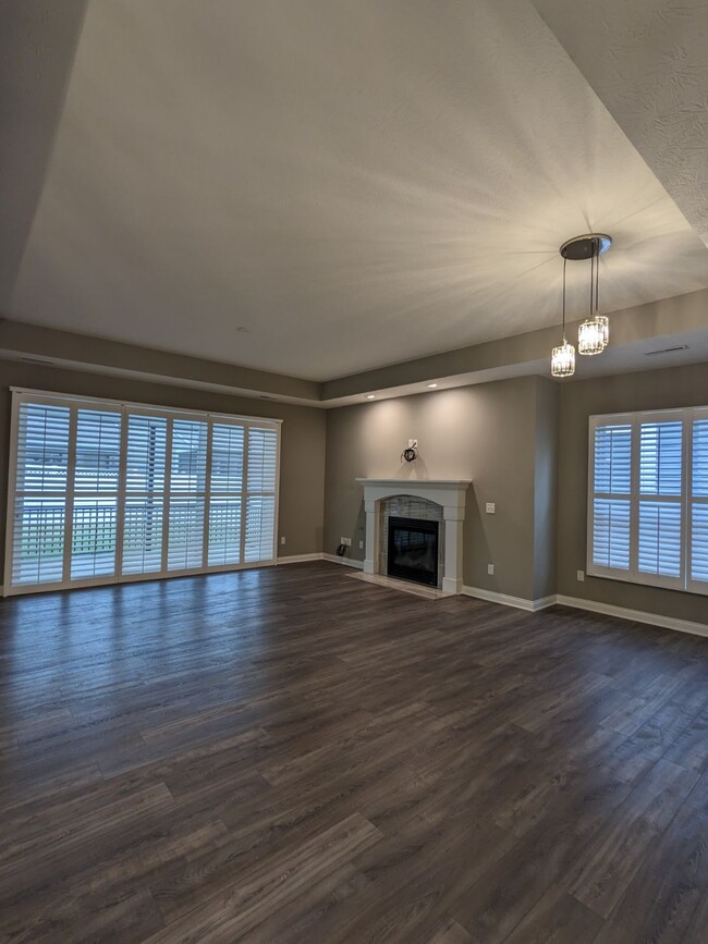 Building Photo - 4043 Pepperwell Cir