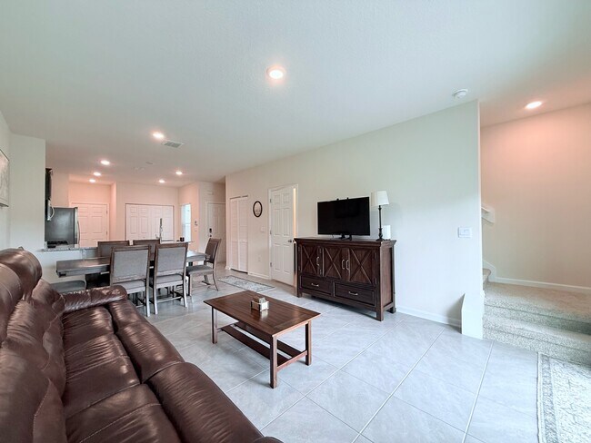 Foto del edificio - 48 Java Ln