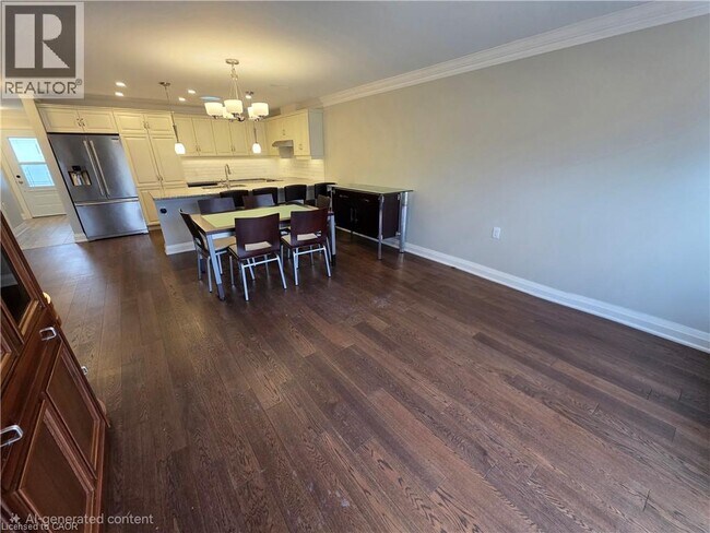 Photo du bâtiment - 21 Gates Ln