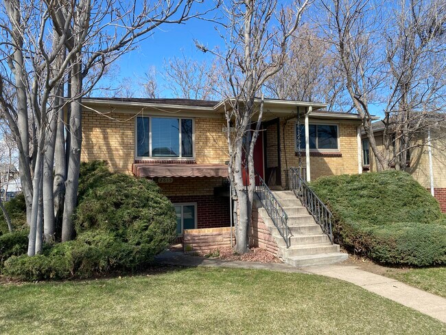 Foto del edificio - 2611 S Logan St