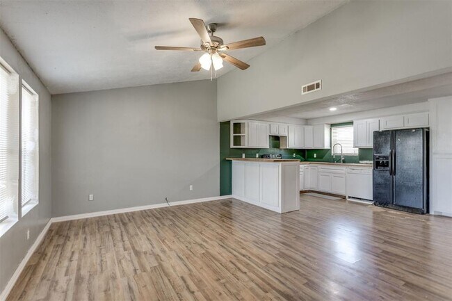 Foto del edificio - 9401 Whitebrook St