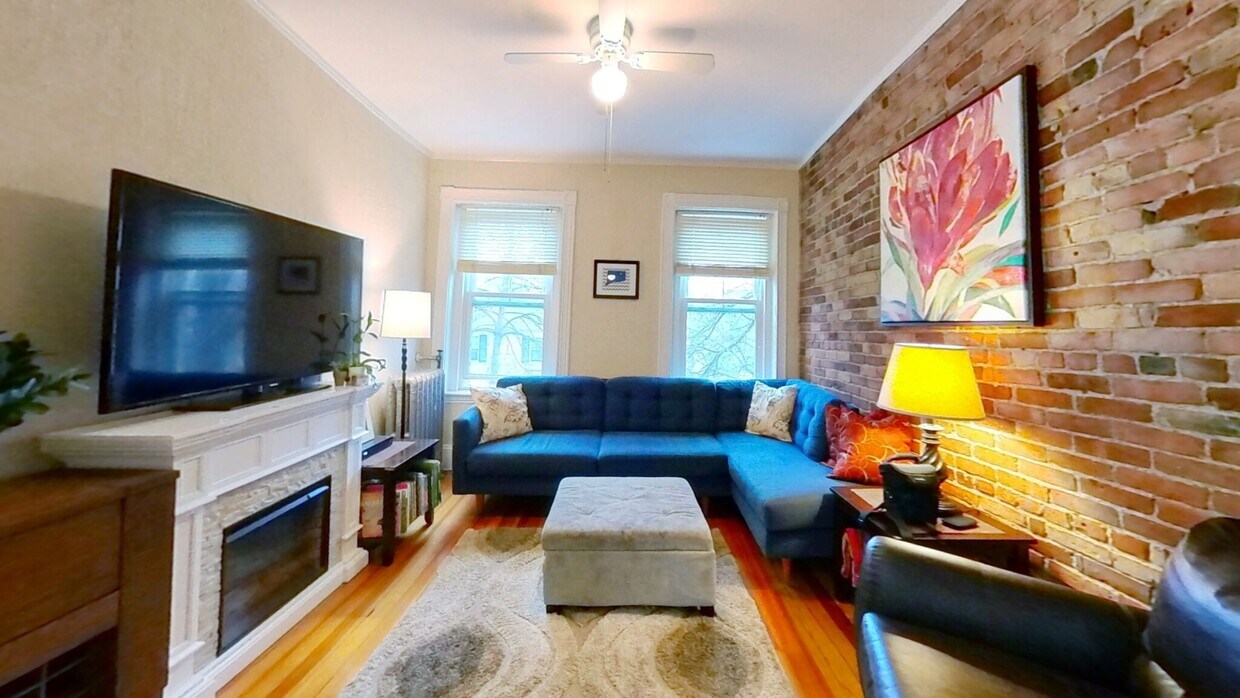Primary Photo - 6 Perry St