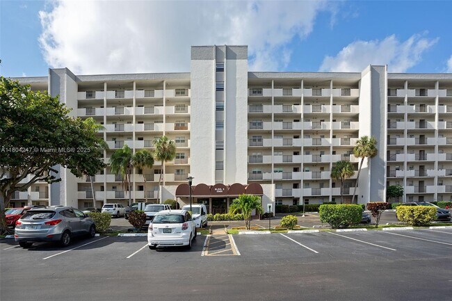 Foto del edificio - 5900 NW 44th St