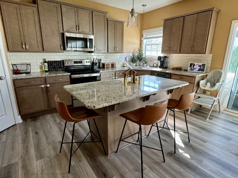 Foto del edificio - 3457 River Farm Dr