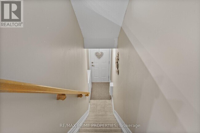 Photo du bâtiment - 630 Lakeridge Dr