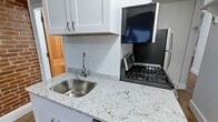 Primary Photo - 2 Linden St