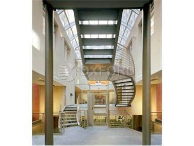 Building Photo - 553 W 23rd St
