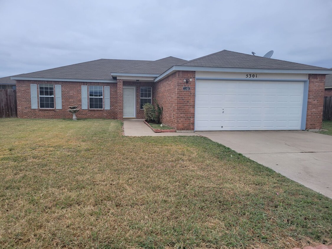 Primary Photo - Great 5 bedroom in Killeen for a great pri...