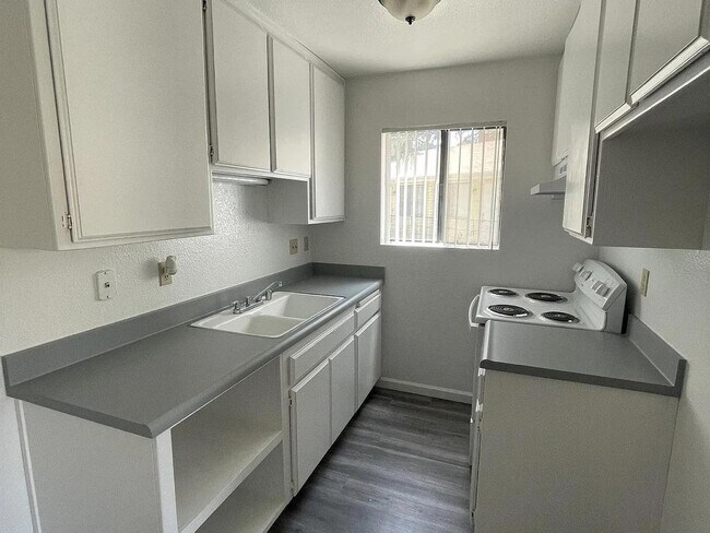 Foto del edificio - 1513 Summit Ave