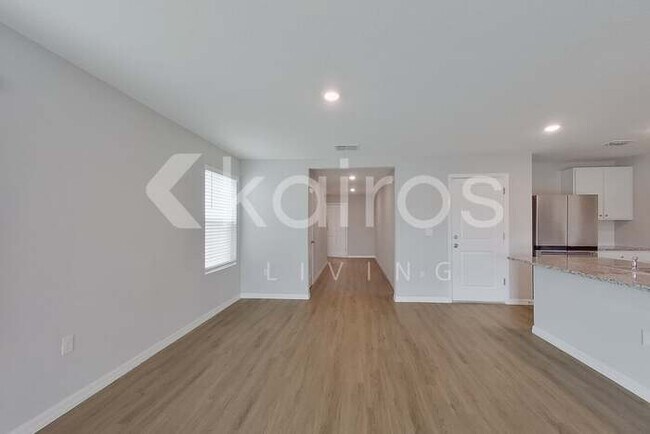 Foto del edificio - 8669 SW 43rd Ter