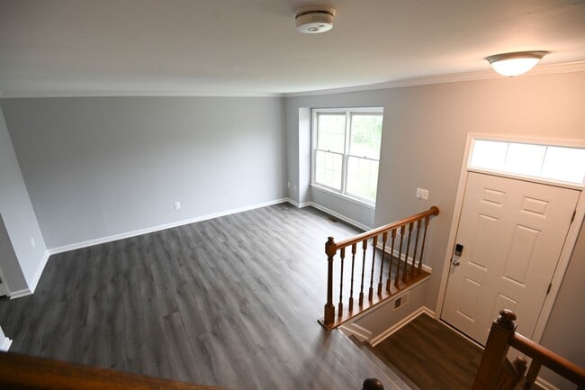 Building Photo - Charming Updated Home in Millersville!