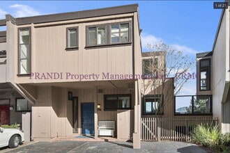 Building Photo - 110 Lincoln Dr