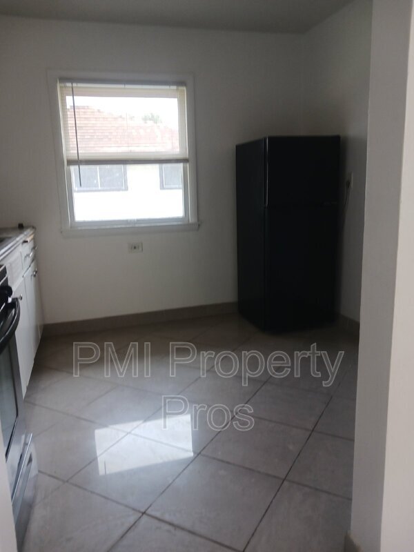 Foto del edificio - 5658 N 61st St