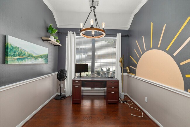 Foto del edificio - 723 Avery Dr