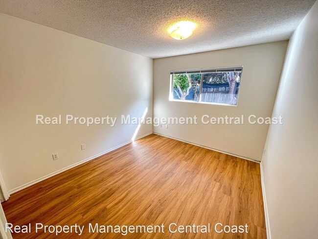 Building Photo - 2 br, 1.5 bath House - 505 Carmella Drive